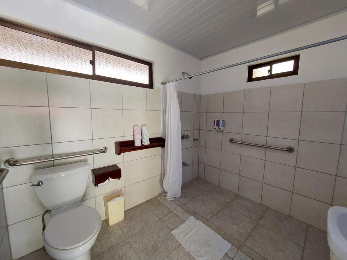 Hôtel Pez Gallo Golfito Kültér fotó