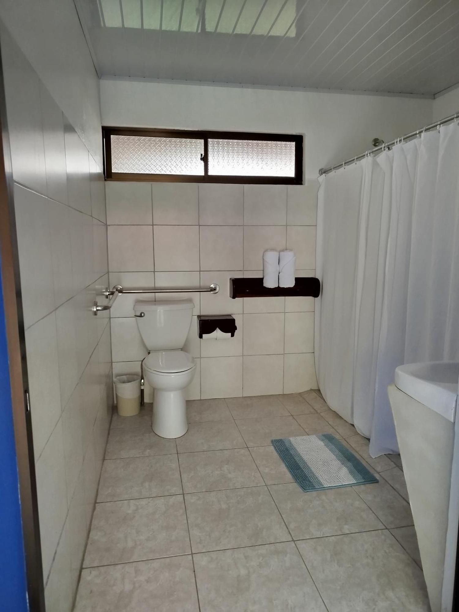 Hôtel Pez Gallo Golfito Kültér fotó