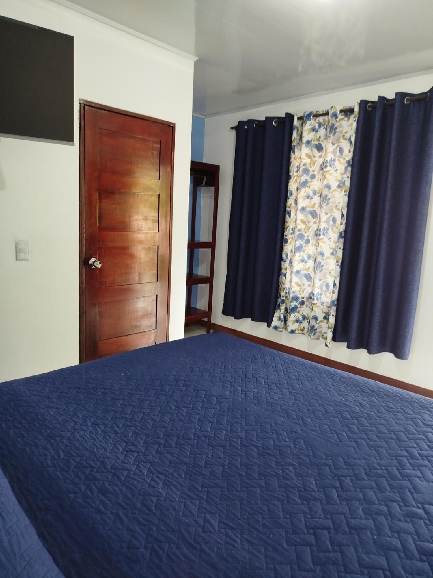 Hôtel Pez Gallo Golfito Kültér fotó