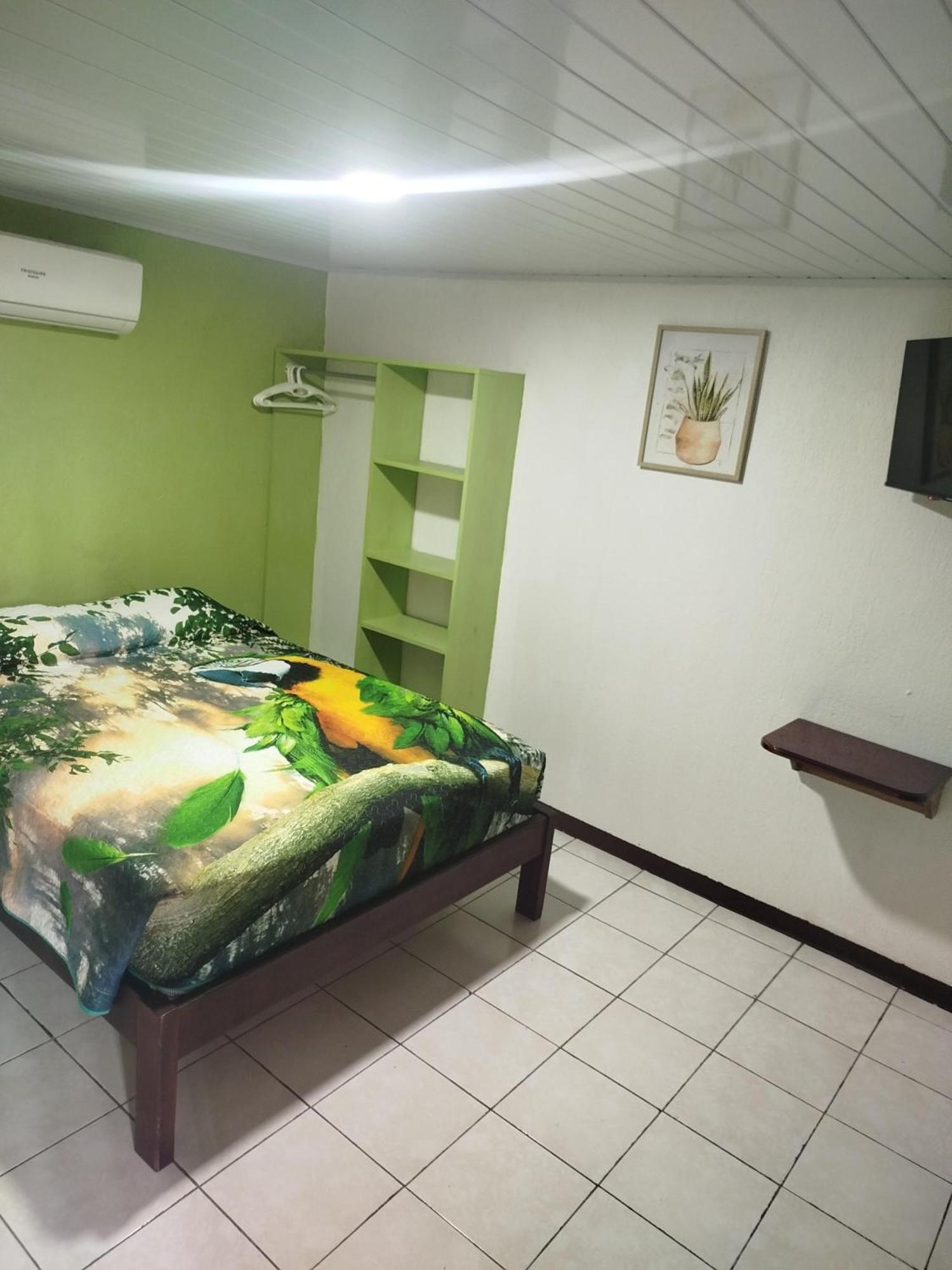 Hôtel Pez Gallo Golfito Kültér fotó